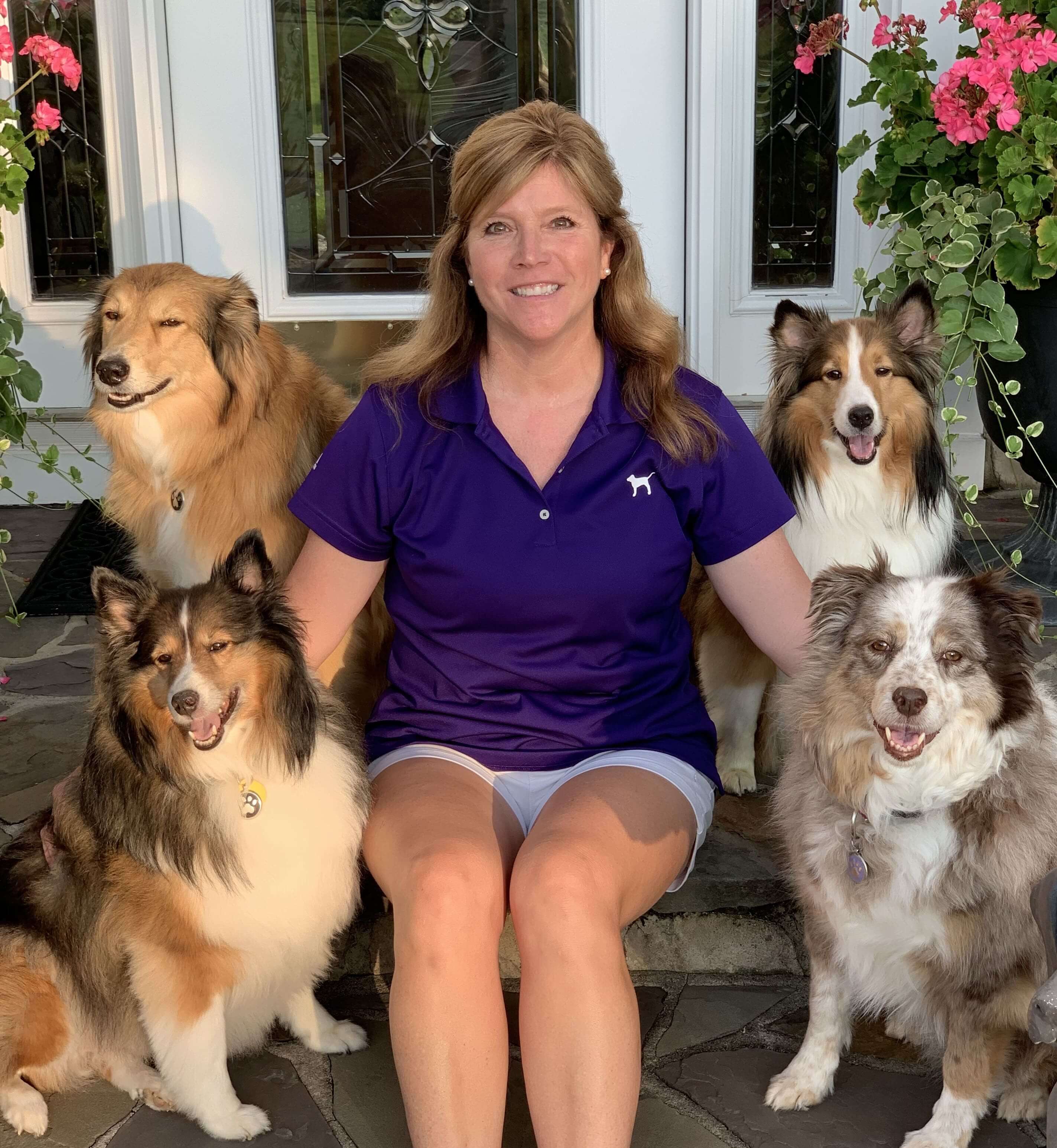 Rhonda — Receptionist